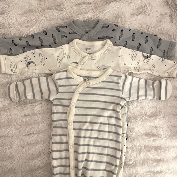 Soft baby PJ’s 0-3 months - Picture 1 of 5